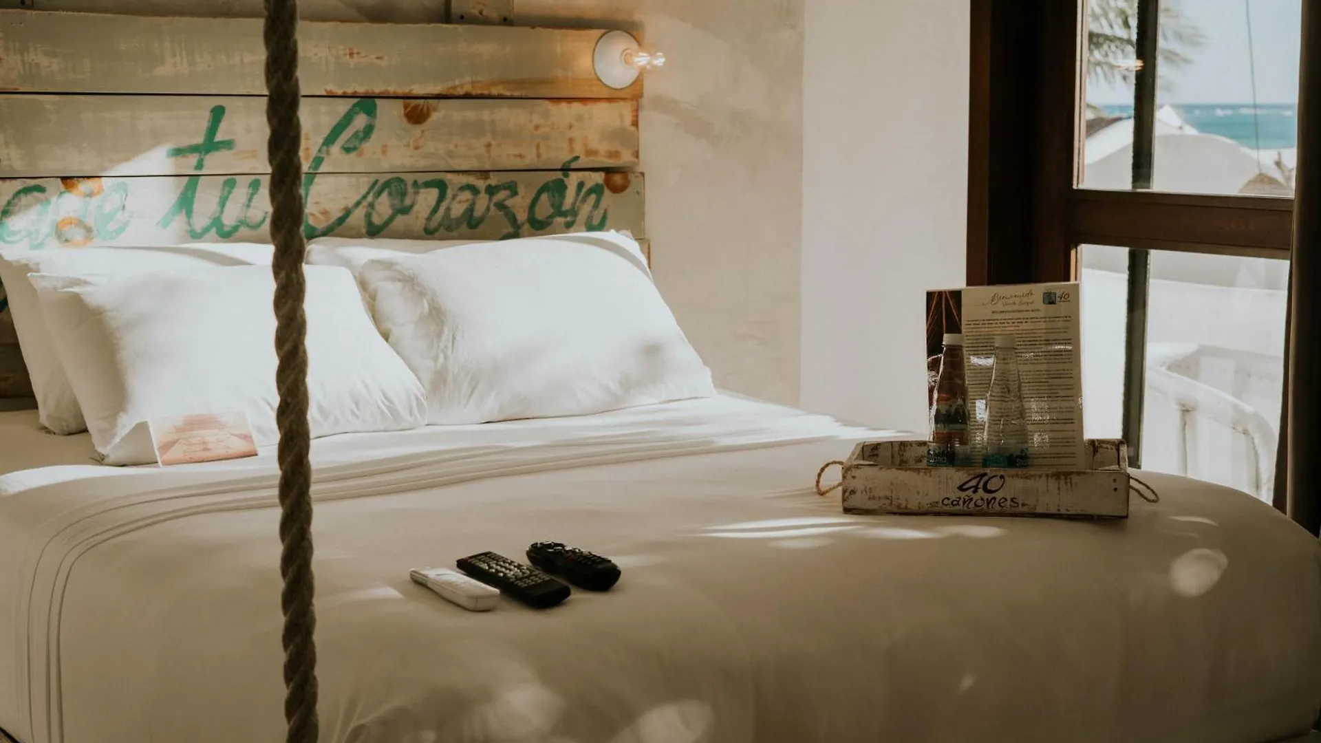 Hotel 40 Canones