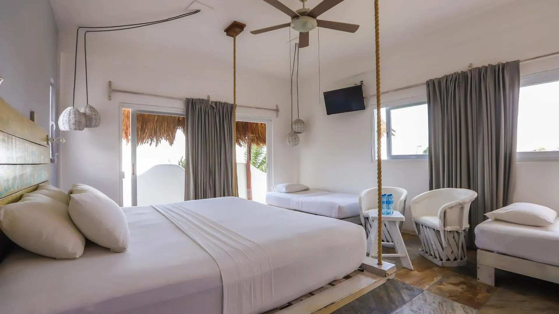 Otel 40 Canones Mahahual