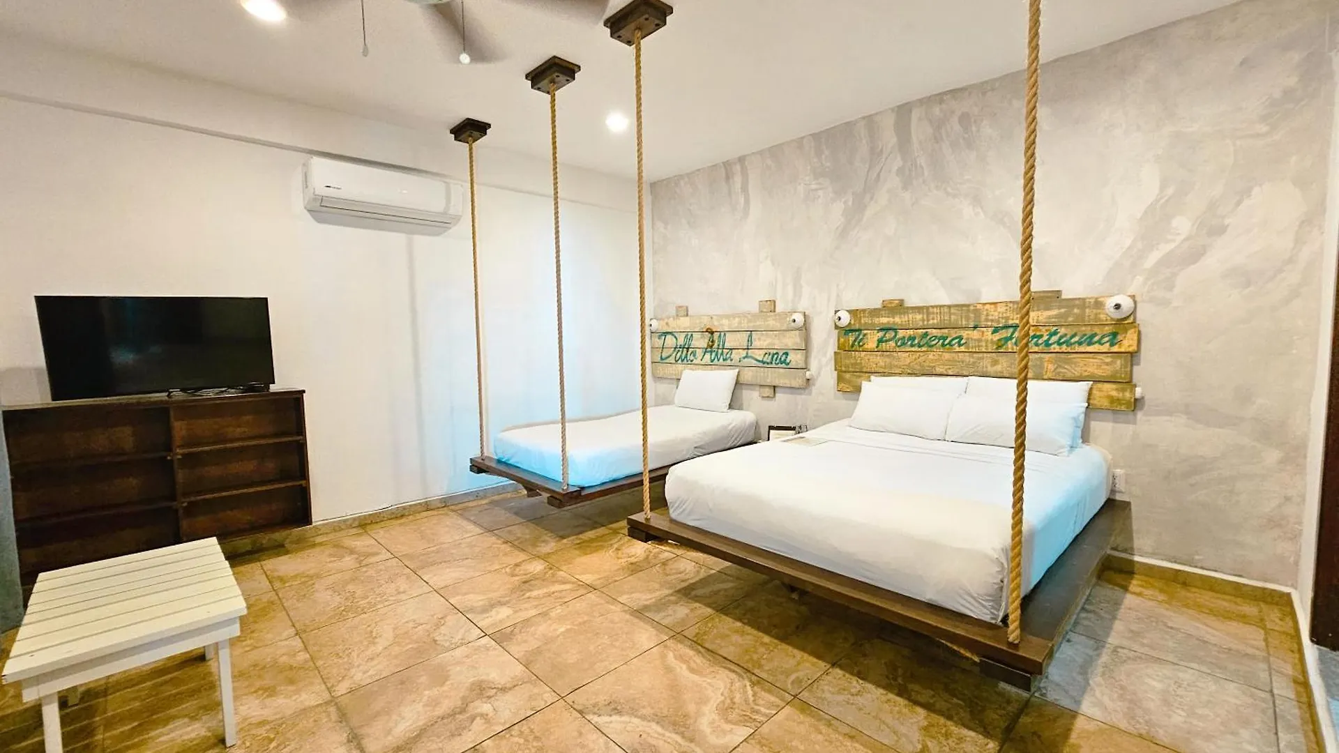 40 Canones Mahahual Hotel