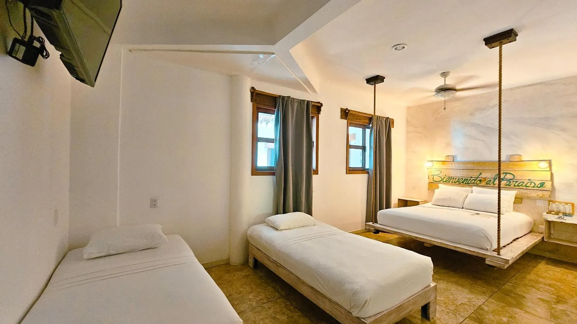 40 Canones Hotel
