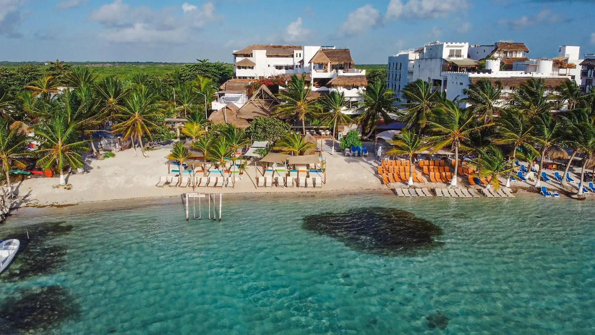 40 Canones Hotel Mahahual